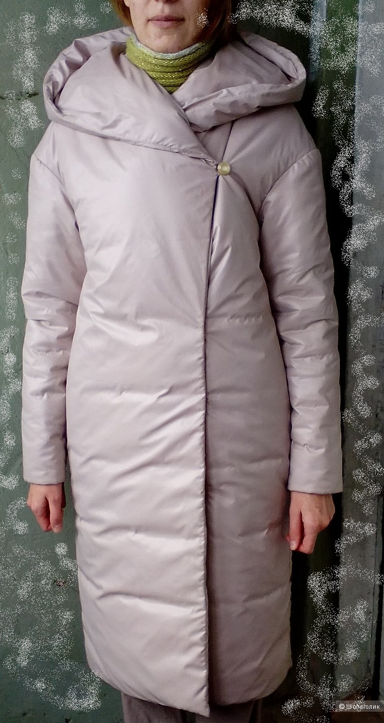 Пуховик NONAME 42,42-44,44 размер