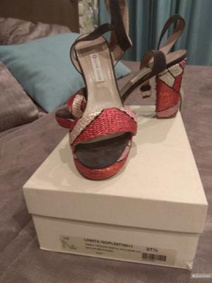 Итальянские босоножки ,  L'Autre Chose ,37 размер