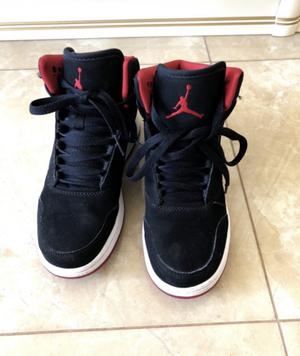 Кроссовки Nike Jordan,36