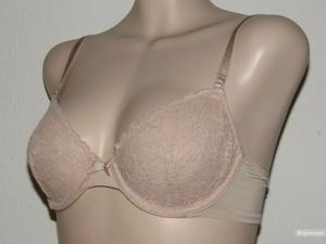 Бюстгальтер VICTORIA'S SECRET, размер 34 B.