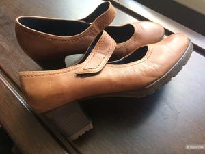 Кожаные босоножки ara, размер 40-41 (7, полнота G)