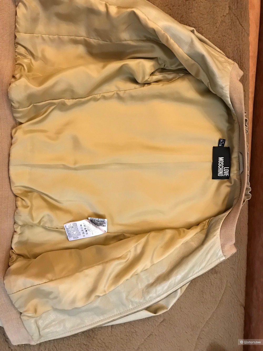 Куртка бомбер кожаный 38 IT (xs ) Love Moschino