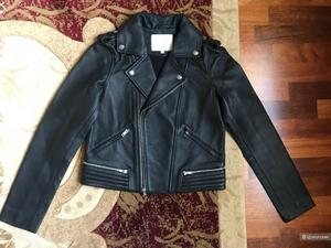 Продам новую кожаную куртку MAJE. Размер 40FR, идёт на 44 рос. Цена 19000₽ , на оф. сайте такая  около 40000 тыс. Продаю по причине того, что не подошёл размер. Реальному покупателю уступлю )