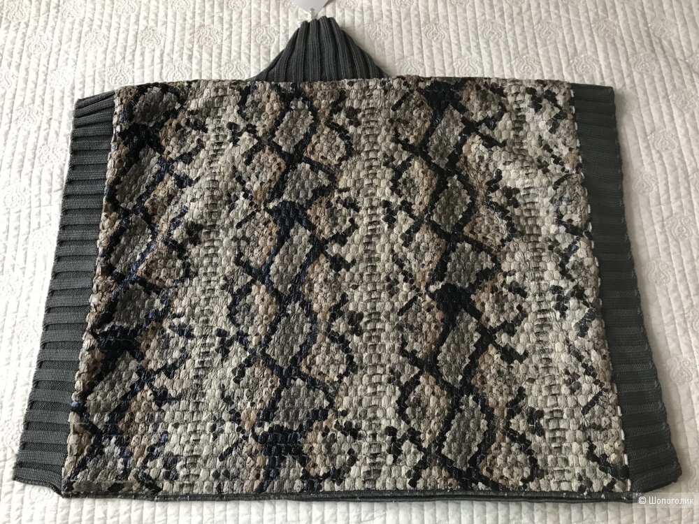 Пончо AMINA RUBINACCI 4 года