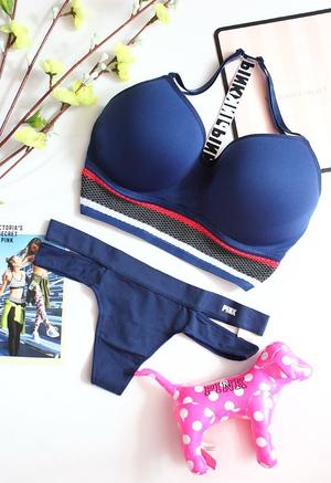 Бесшовный комплект Pink Victoria's Secret бралетт и трусики, размер S