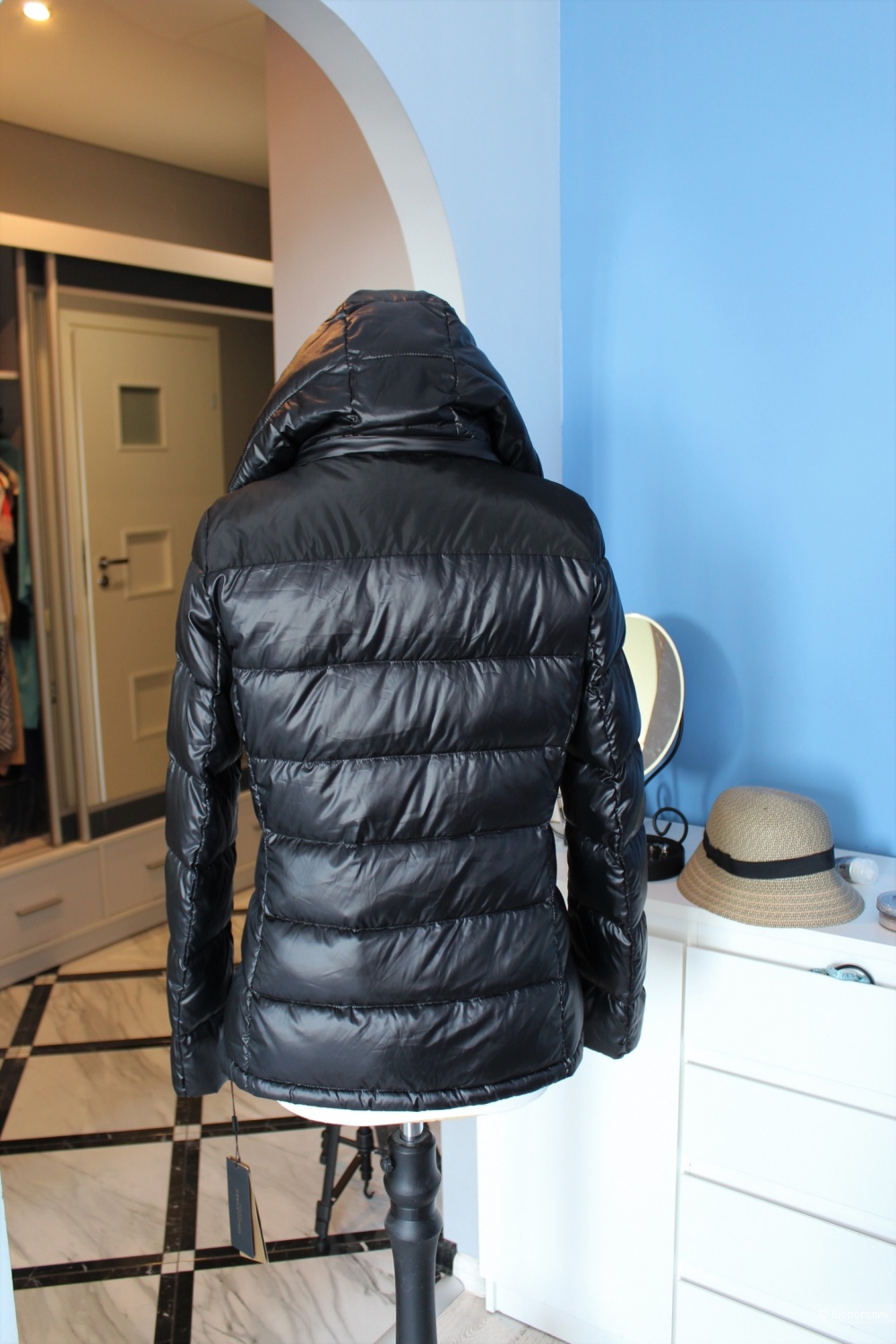 Пуховик Donna Karan NY размер S