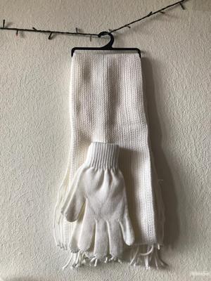 Шапка,шарф, перчатки. Полушерсть.