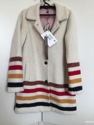 Пальто Swiss Chriss, размер 40it