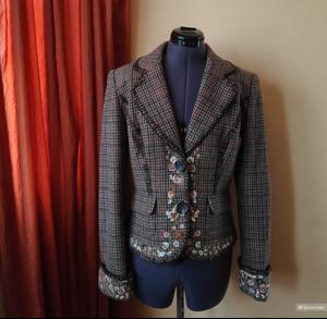 Пиджак ROBERTA SCARPA. Маркировка 44 IT/ 10 US/ 38 EUR/ 44-46 рус.