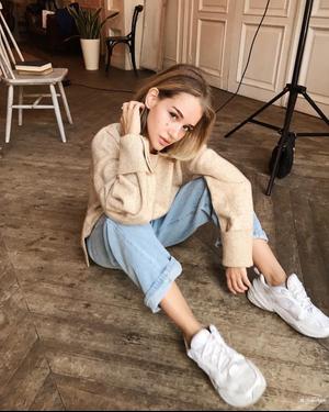 Свитер Beyond Moscow Freesize