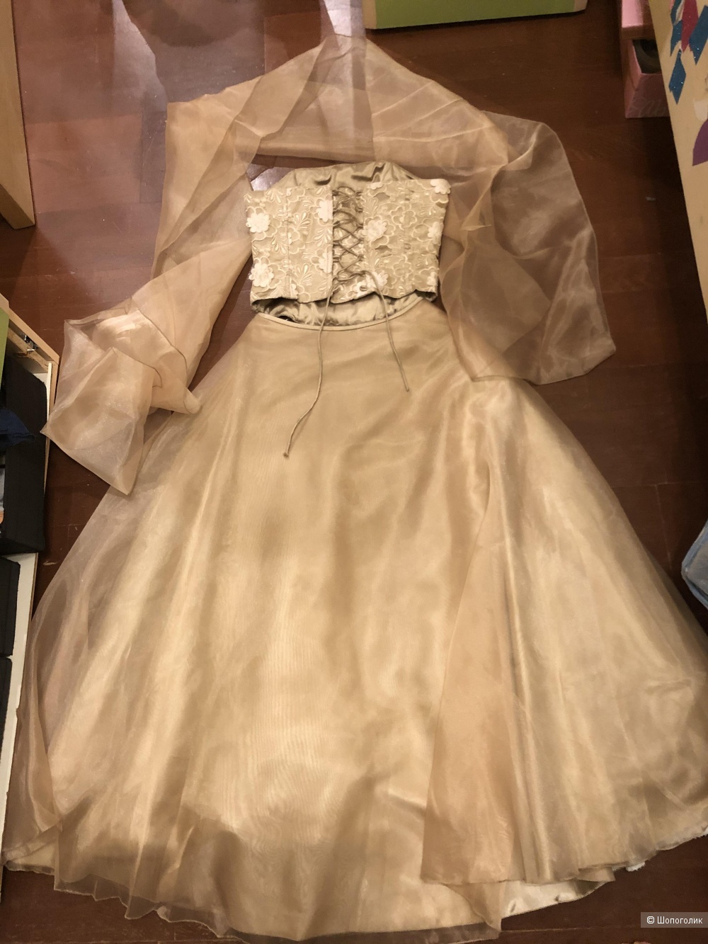 Шелковое платье Nicole 36 размер