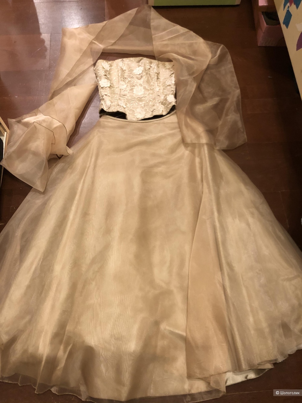 Шелковое платье Nicole 36 размер