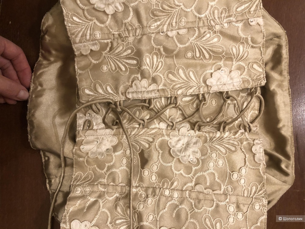 Шелковое платье Nicole 36 размер