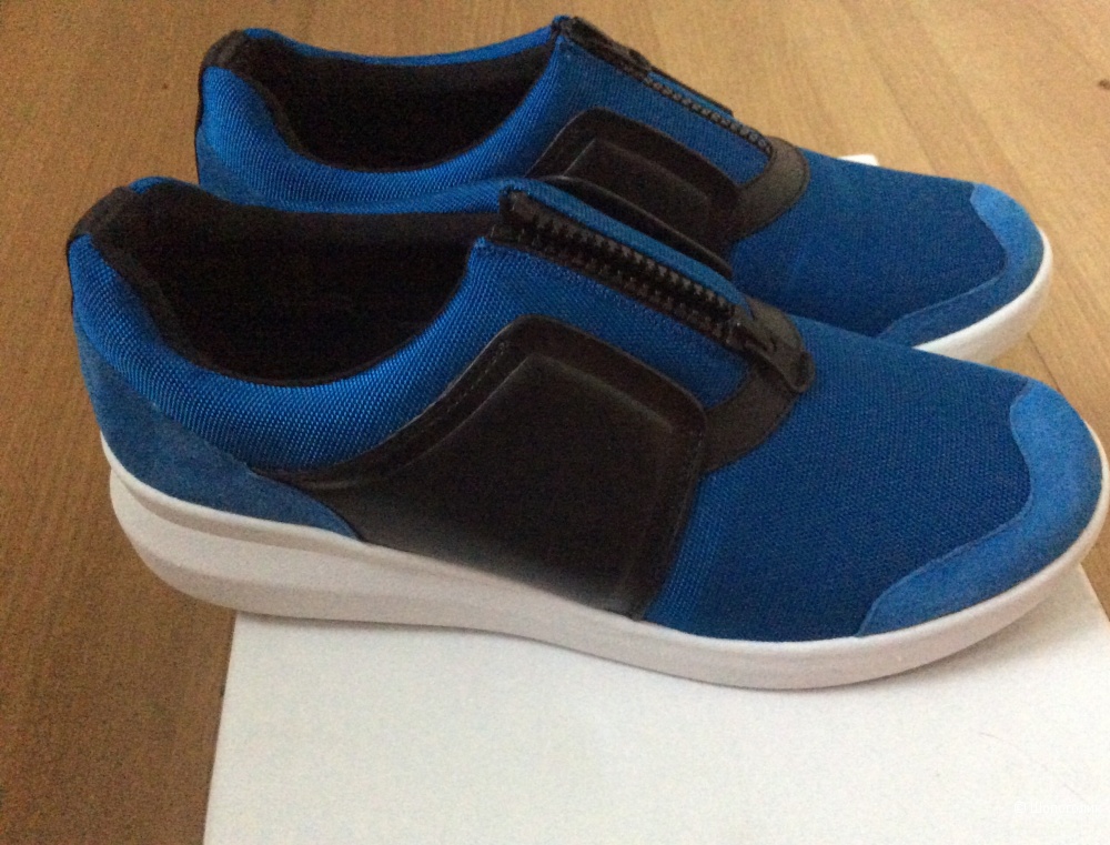 Кроссовки Dkny 41 размер