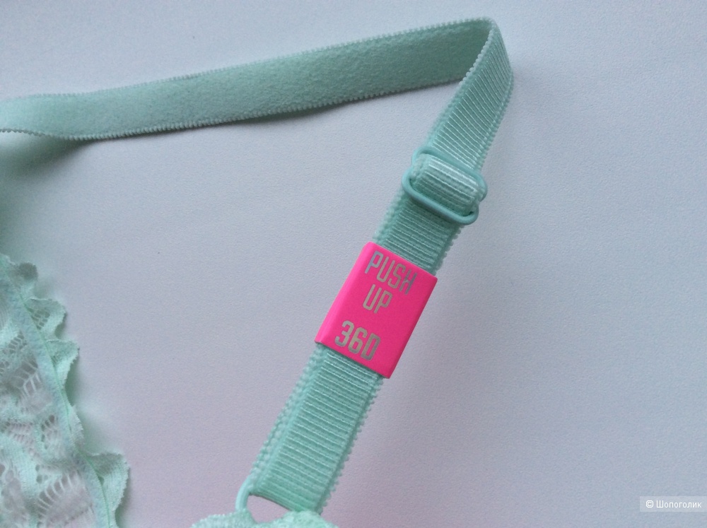 Комплект Victoria's Secret, бюстгальтер 36D и трусики M, мятный цвет