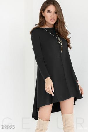 Лаконичное платье-клеш