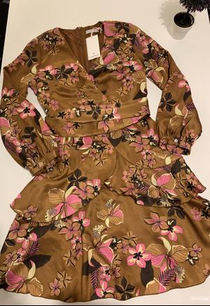 Платье MOTIVI, размер S