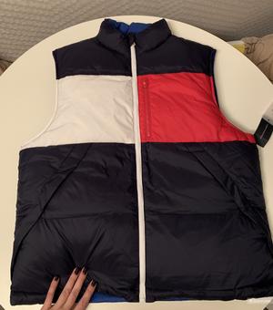 Жилет Tommy Hilfiger размер  L