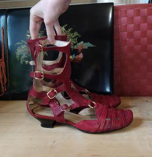 Сандалии Magnori, 39