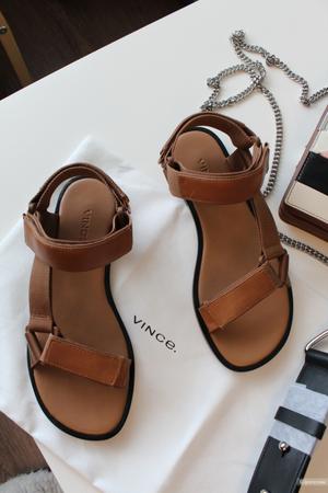 Сандалии Vince 36