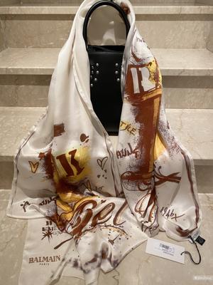 Палантин Balmain 180x60 см