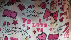 Палантин- шарф  Victoria's Secret,  Размер: 150*70 см