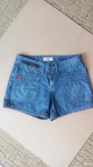 Джинсовые шорты Lee Cooper размер М