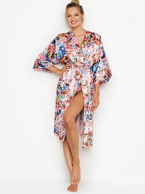 Халат VICTORIA'S SECRET, размер 46.