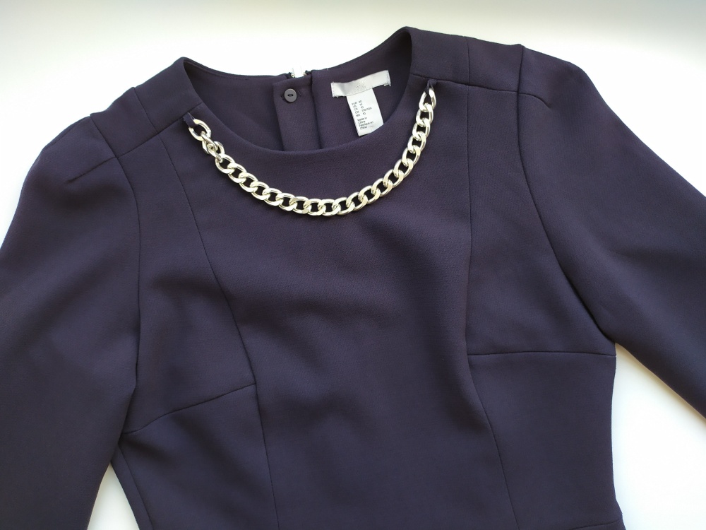 Платье - футляр H&M, размер 10 (48)