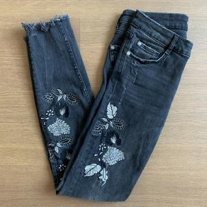 Джинсы ZARA размер 34