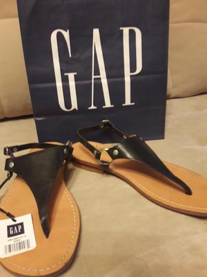 Сандали - бренд  GAP - 38-38,5 р.