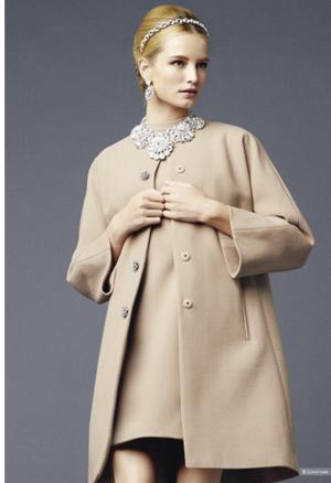 Пальто Dolce&Gabbana на 42-44