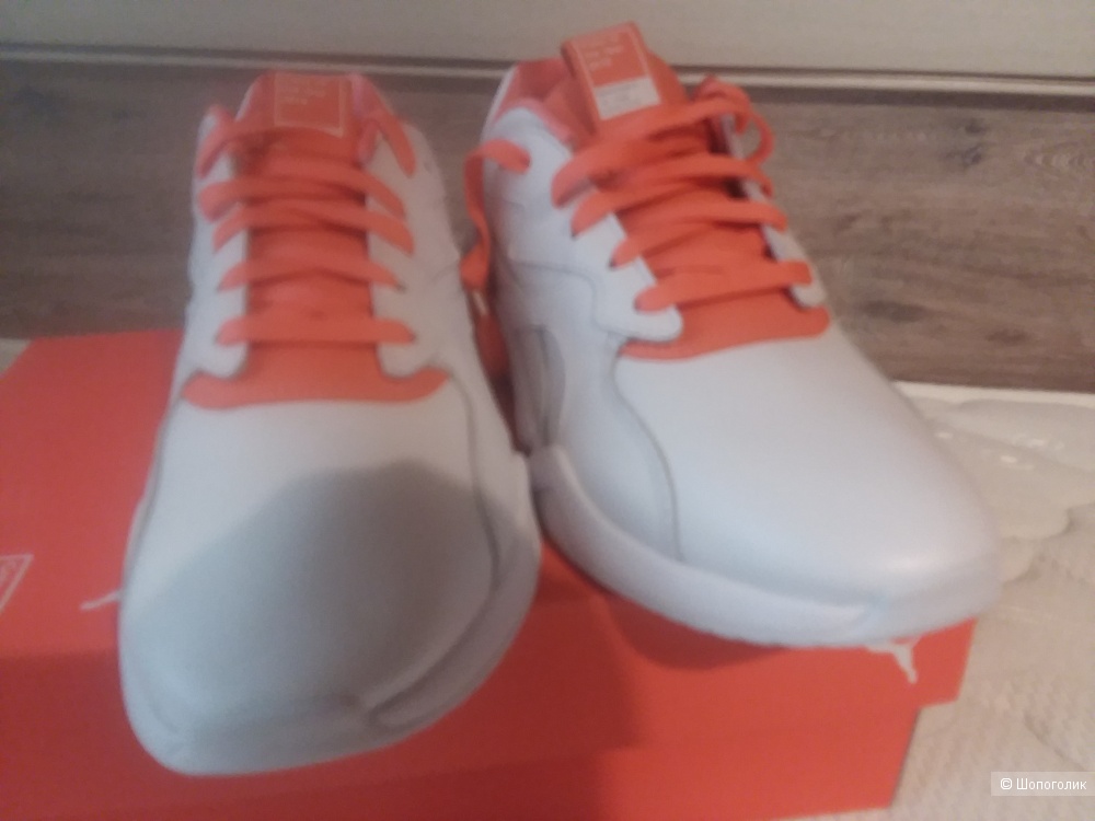 Женские кроссовки PUMA x PANTONE 2 WN 38 размер