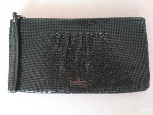 Вечерний клатч BCBGMAXAZRIA