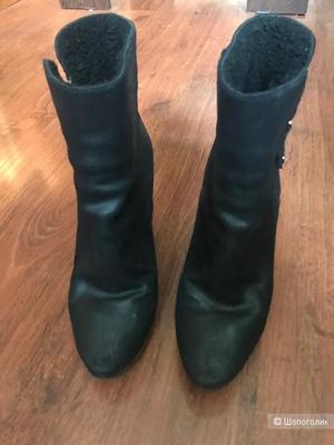 Ботинки  Jimmy Choo, размер 37.