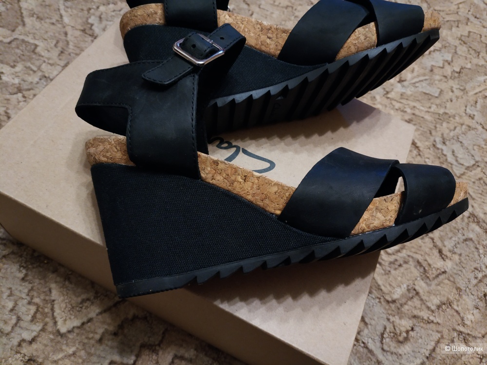 Босоножки Clarks 39 на 38-39