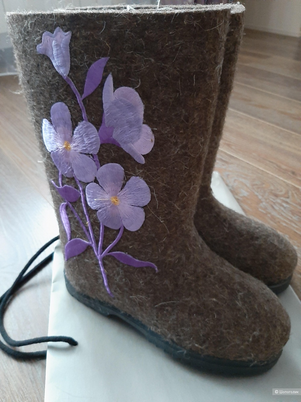 Валенки женские "Русь" с вышивкой, 260 (по стельке 25 см)