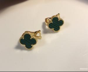 Серьги мотив клевера.