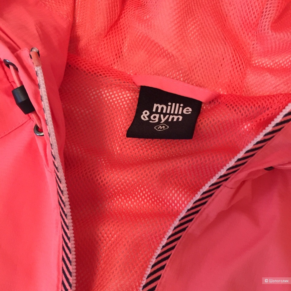 Ветровка 44р-р