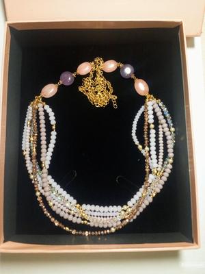 Колье, Эконика, 25 см, акрил, стекло, латунь, кварцит