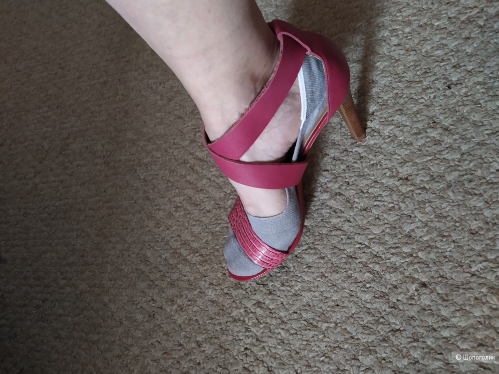 Босоножки 40 RiaRosa