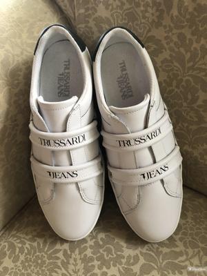 Кожаные сникерсы Trussardi, 42-43