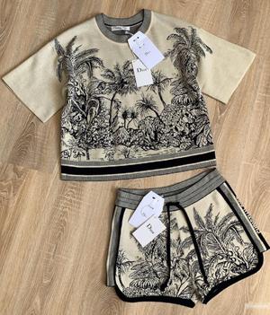 Костюм Dior 44