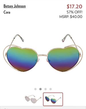 Очки Betsey Johnson