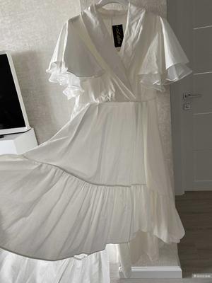 Стильное платье Lafer размер М (44-46 RUS)