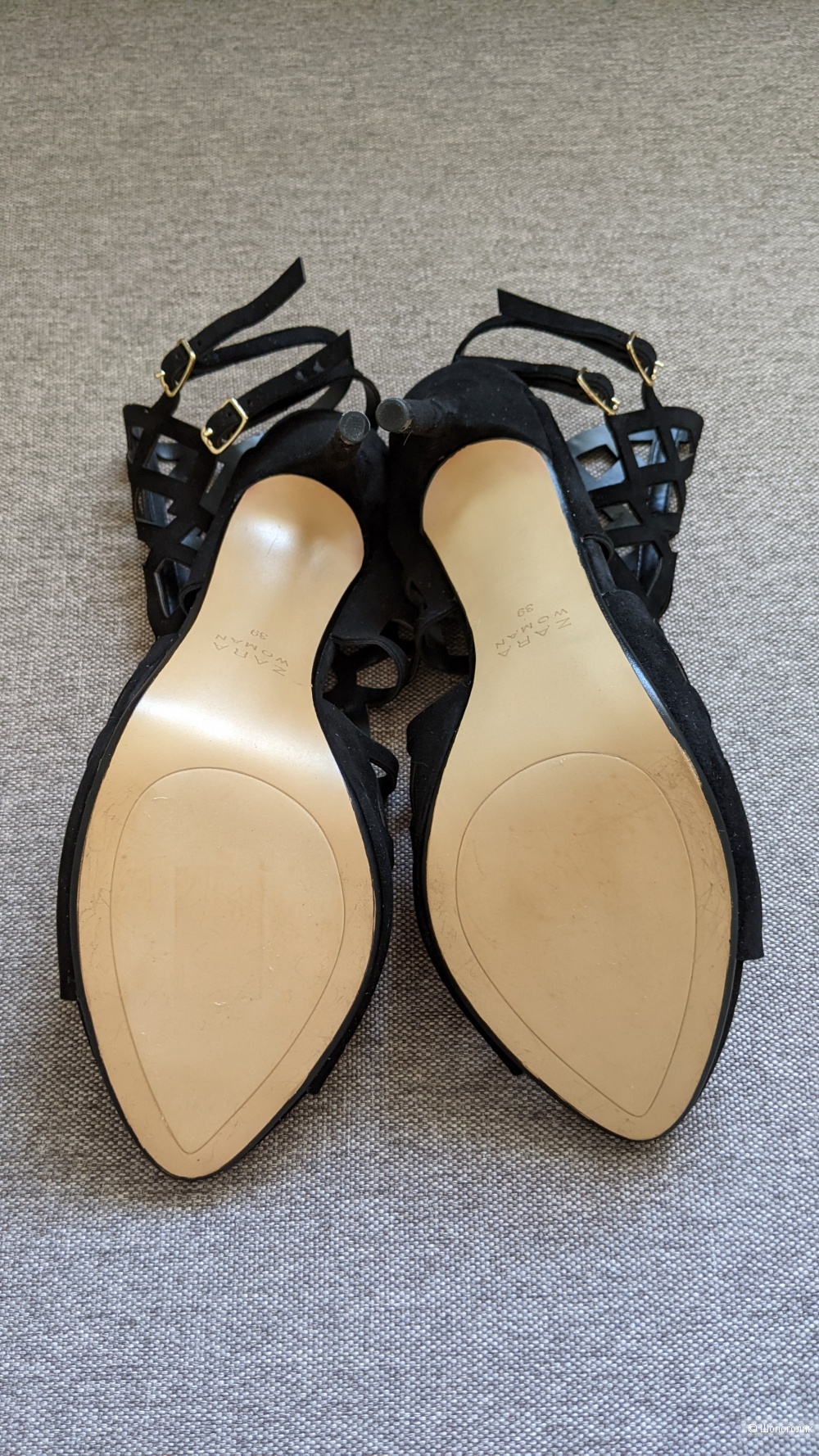 Новые кожаные босоножки ZARA 39 размера