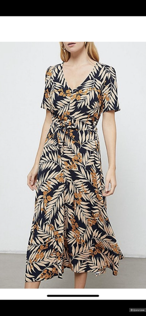 Платье Etam, р. 36 (42-46)