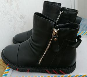 Женские демисезонные ботинки MADELLA 37 РАЗМЕР.