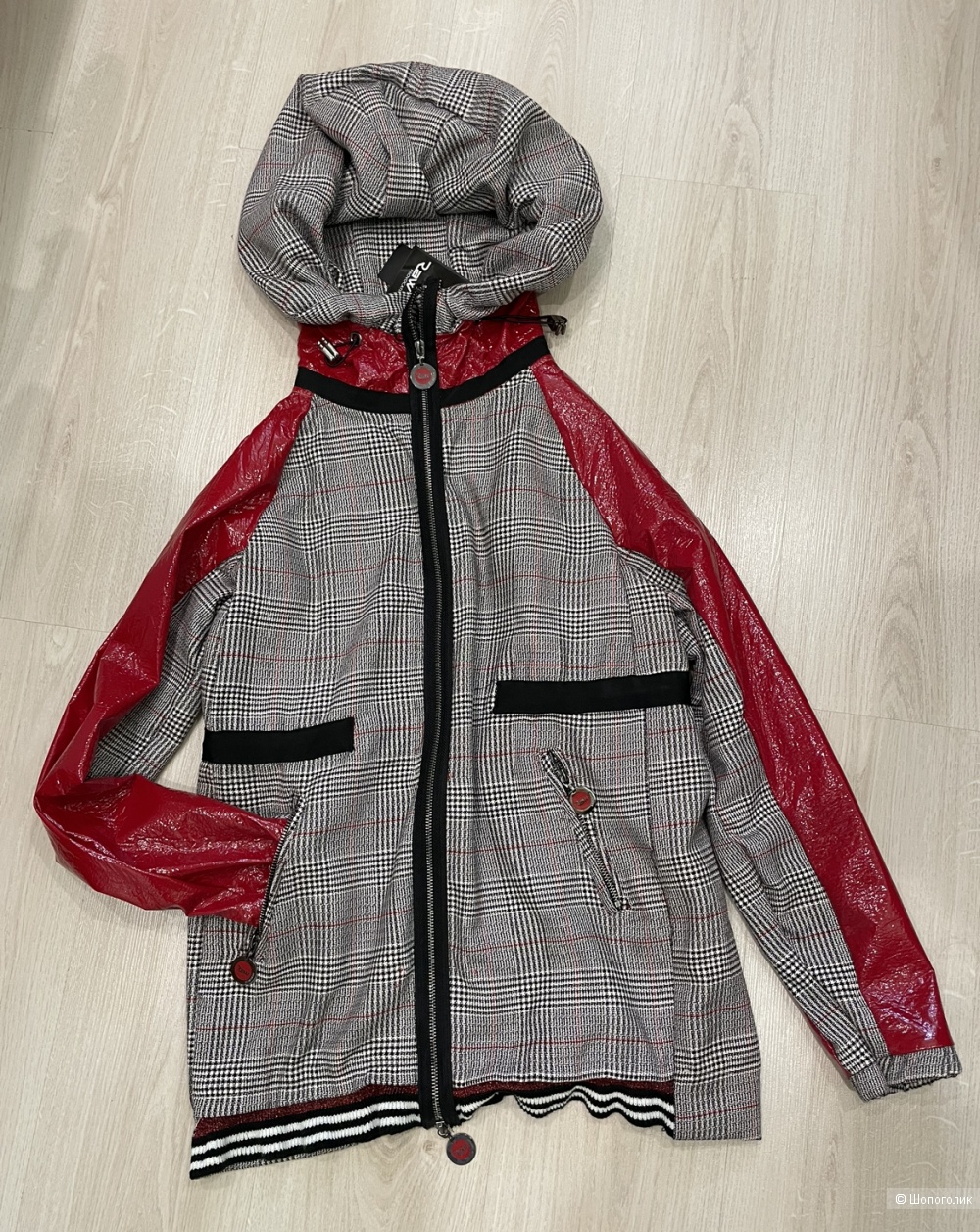 Ветровка Raw М