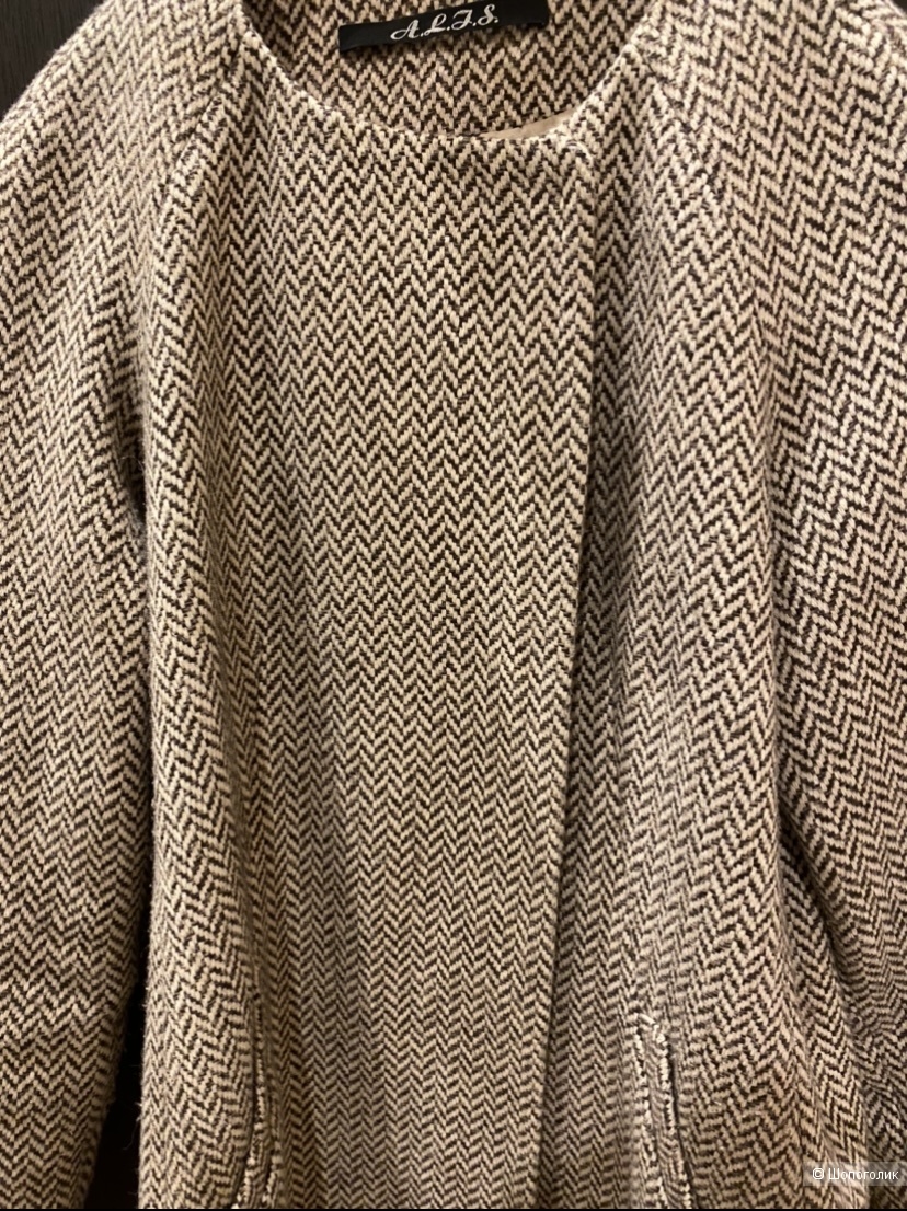 Шерстяное пальто ALGS 42 размер